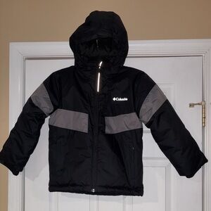 Columbia Black and Gray Hooded Jacket boy size small -8